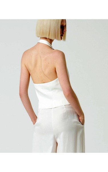CHALECO MUJER CUELLO HALTER LISO SURK 
