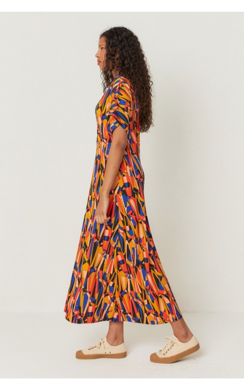 VESTIDO MIDI ESTAMPADO FLUIDO SKFK 