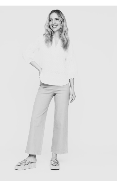 PANTALON MUJER CROPPED LISO BOTONES BARI CASUAL 