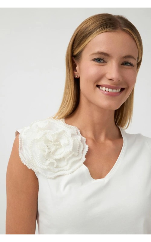 CAMISETA FLOR HOMBRO BARI CASUAL